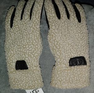 UGG Gloves Sherpa and Black Leather